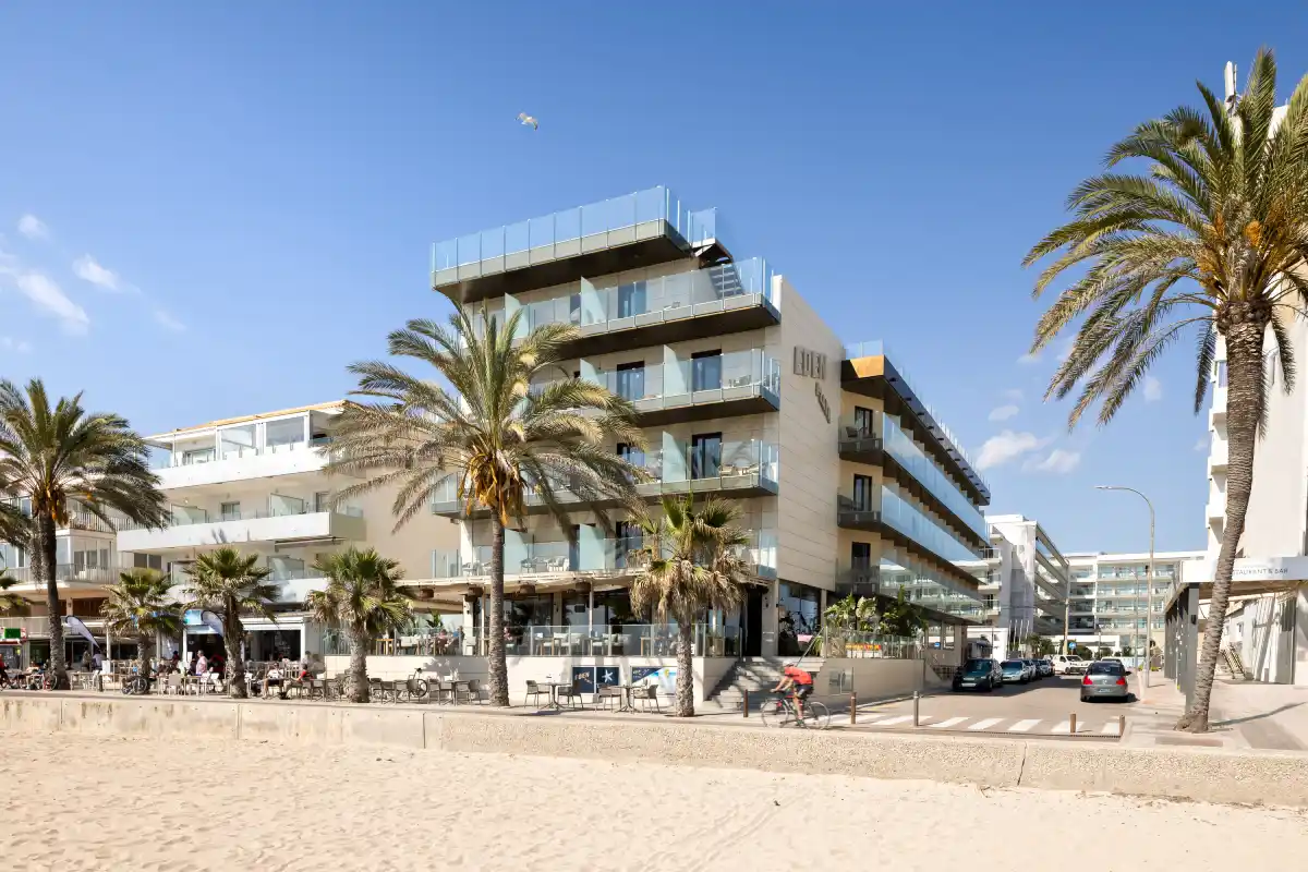 Facade of Hotel Eden Palma Playa