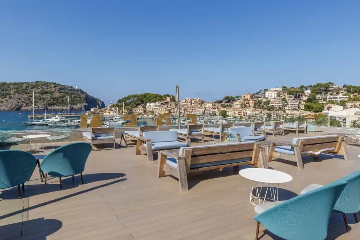 Tables on the rooftop of Hotel Eden Sóller