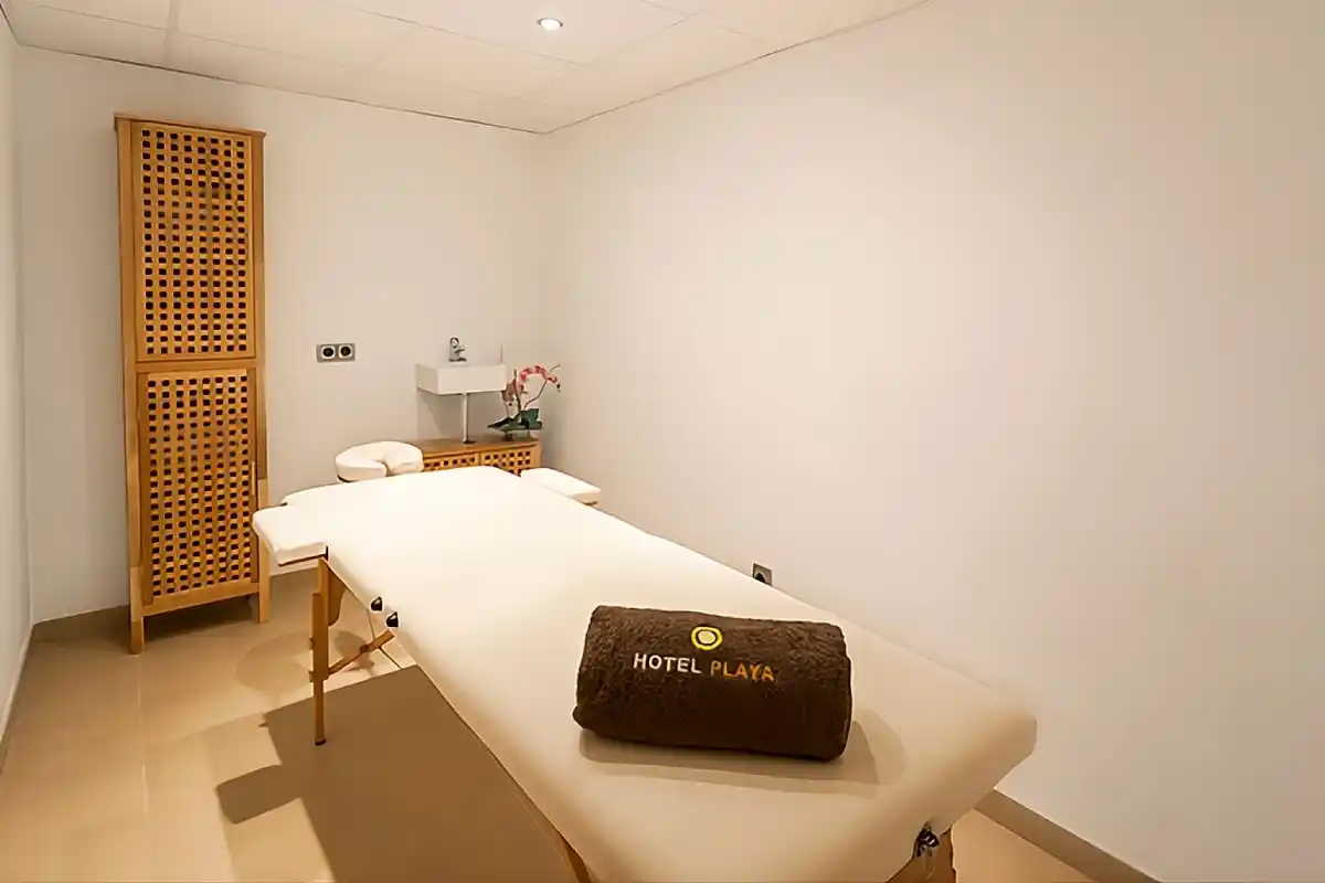 Massage table Hotel Eden Palma Playa